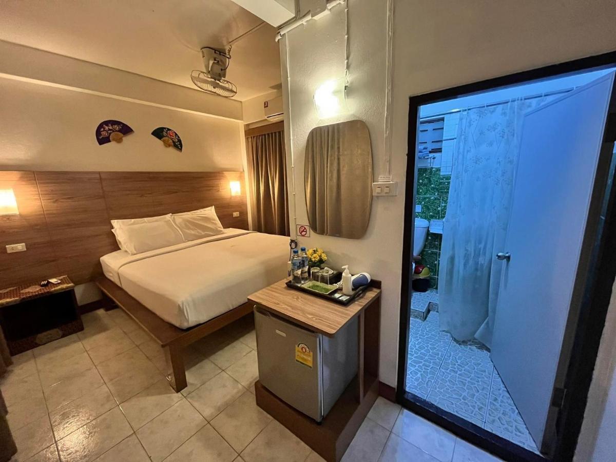 Apartamento Baan Rachaya Chiang Mai Exterior foto