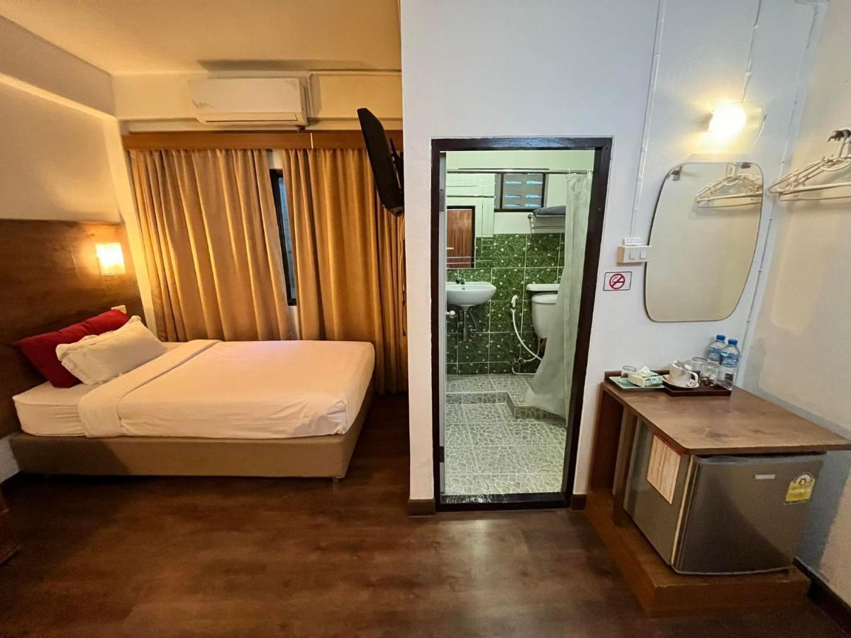 Apartamento Baan Rachaya Chiang Mai Exterior foto