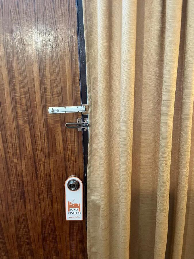 Apartamento Baan Rachaya Chiang Mai Exterior foto